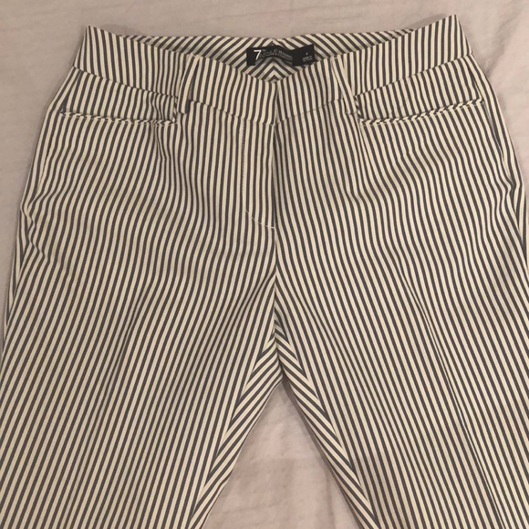 Cropped summer pants - Picture 2 of 3